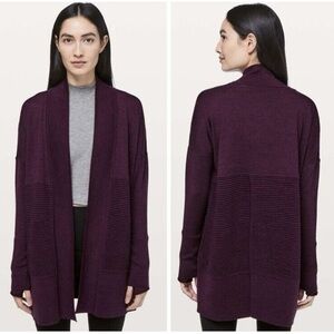 Lululemon Sit In Lotus Wrap II
Heathered Plum